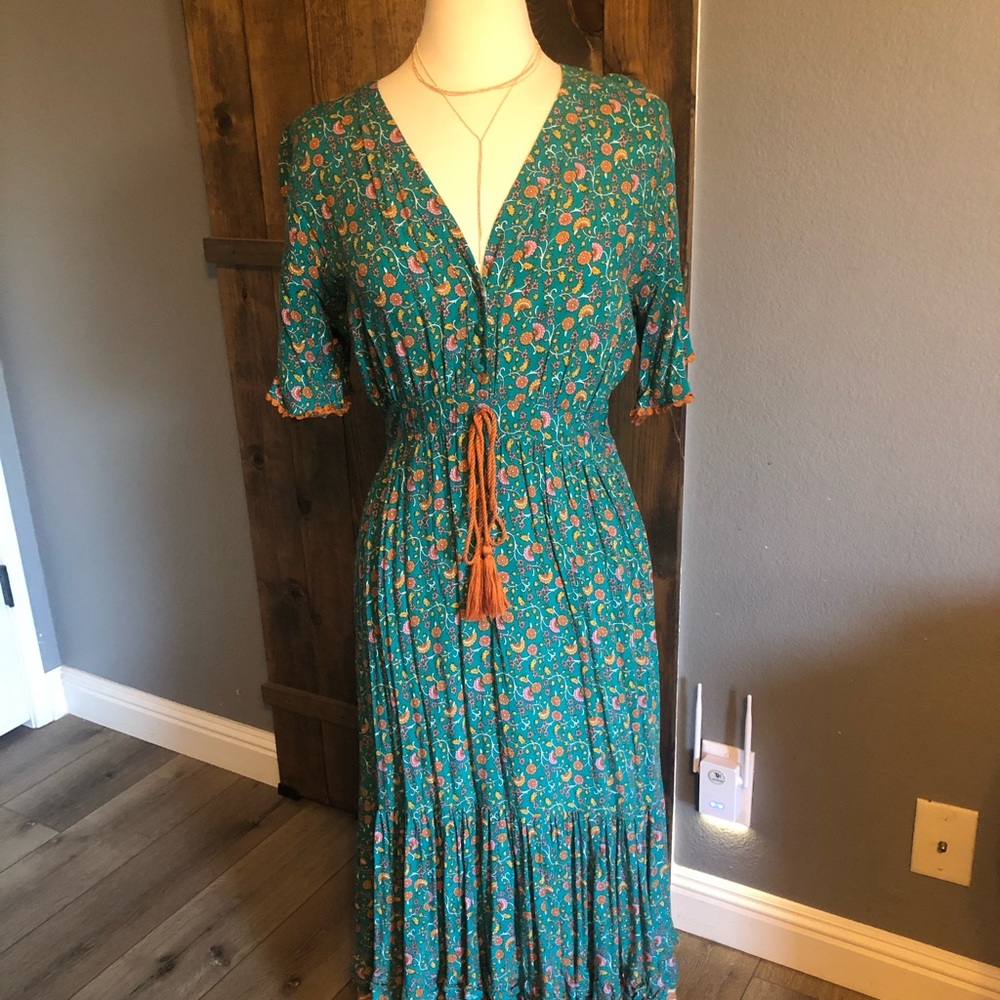 Beautiful turquoise and burnt orange floral dress size L